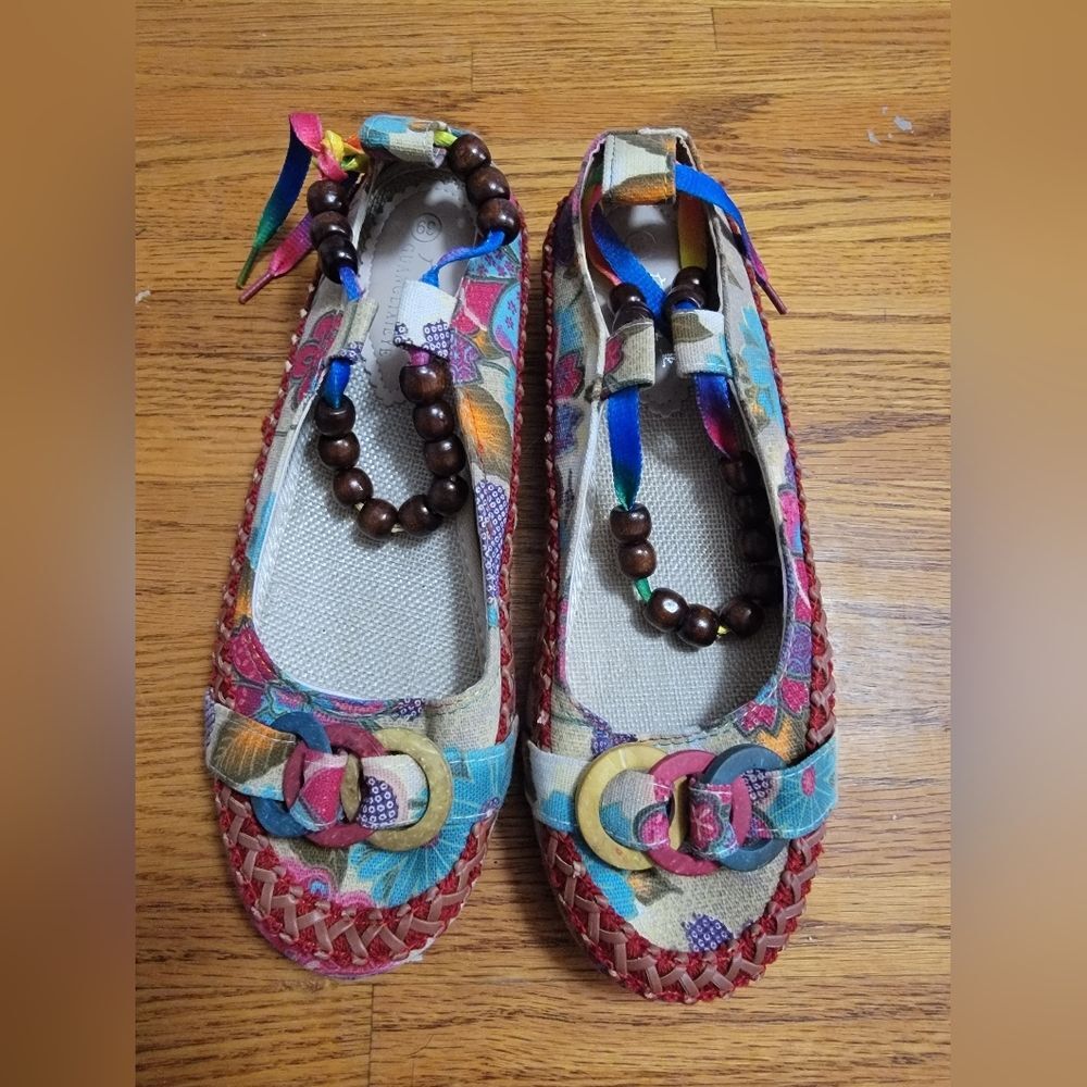 Women's Flats Shoes - 7.5